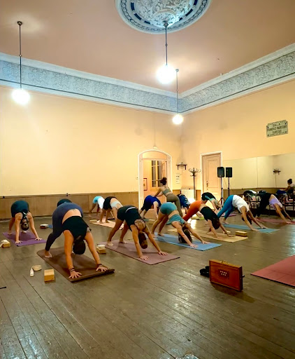 Centro de Yoga BREATHE Yoga – El Masnou