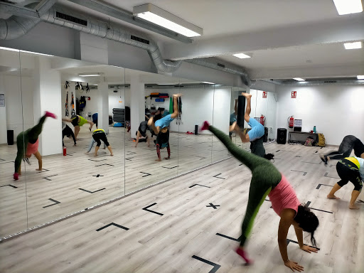 Centro de Yoga CÍRCULO DE MOVIMIENTO – Vallirana