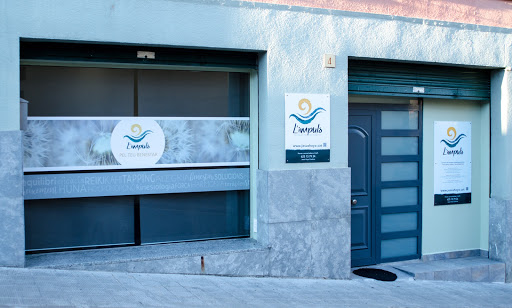 Centro de Yoga L'IMPULS – Roda de Ter