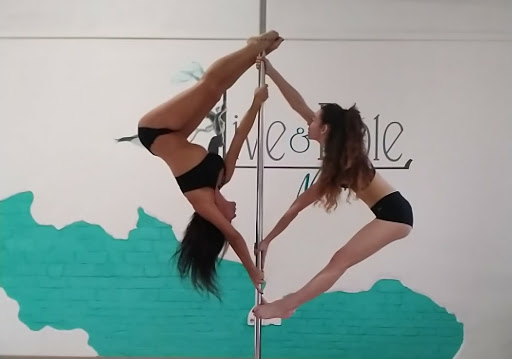 Centro de Yoga Live & Pole Manresa – Manresa