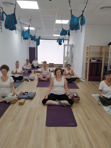 Centro de Yoga SananQi escola de ioga i salut – Montcada i Reixac