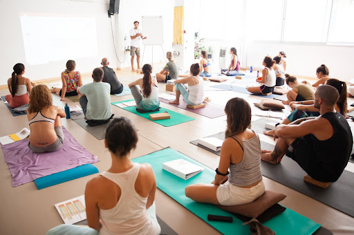 Centro de Yoga Yoga Inbound Barcelona – Barcelona